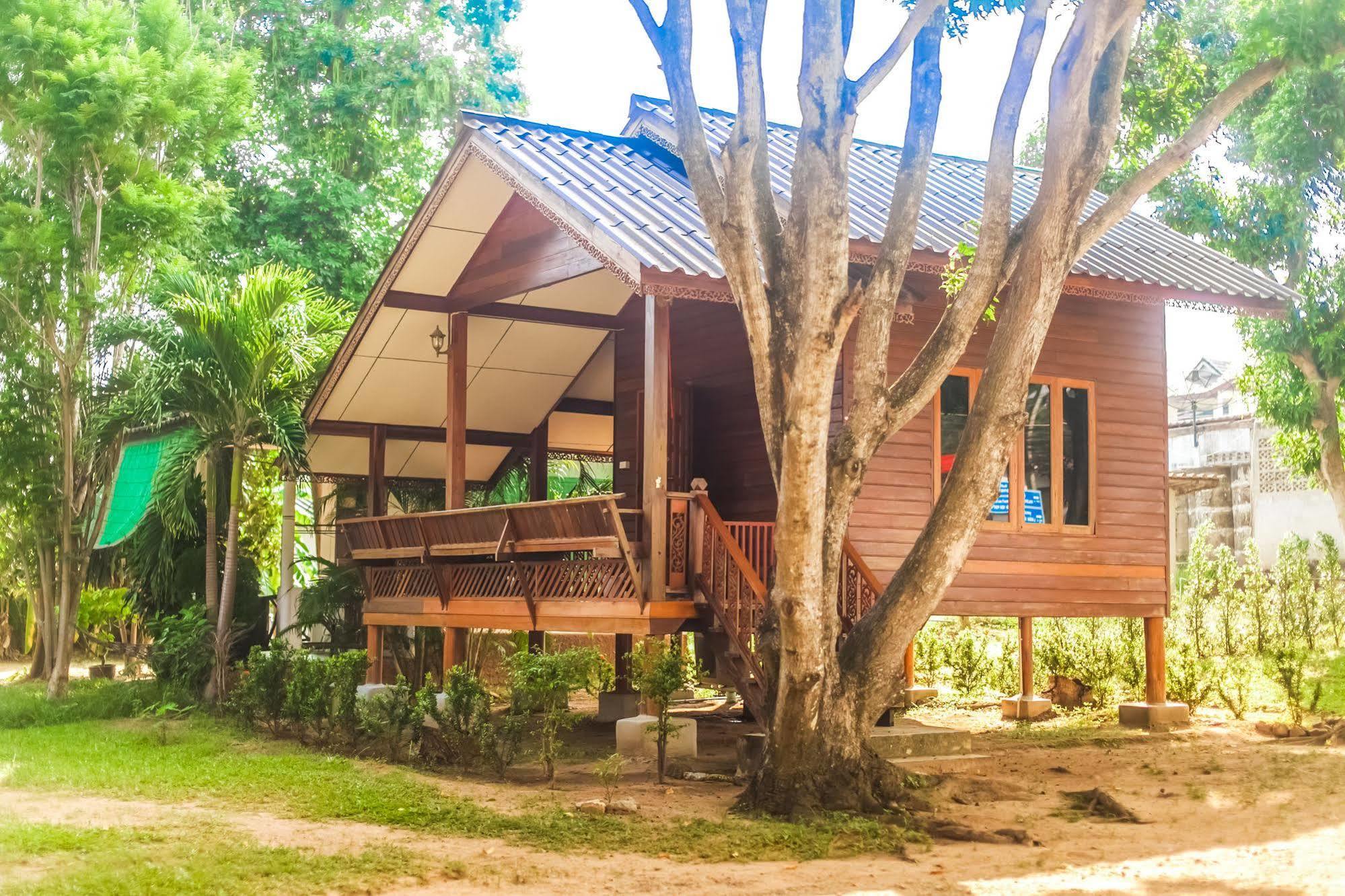 Baan Boonrod Villa Ламай Бийч Екстериор снимка